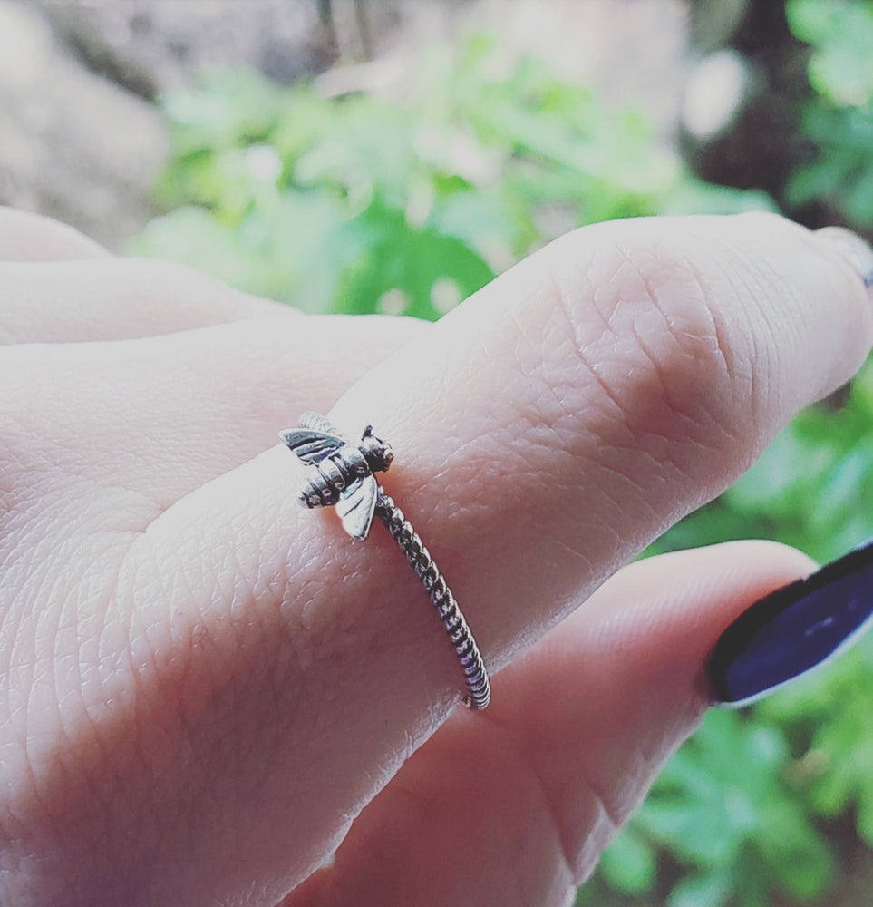 Silver Bee Ring